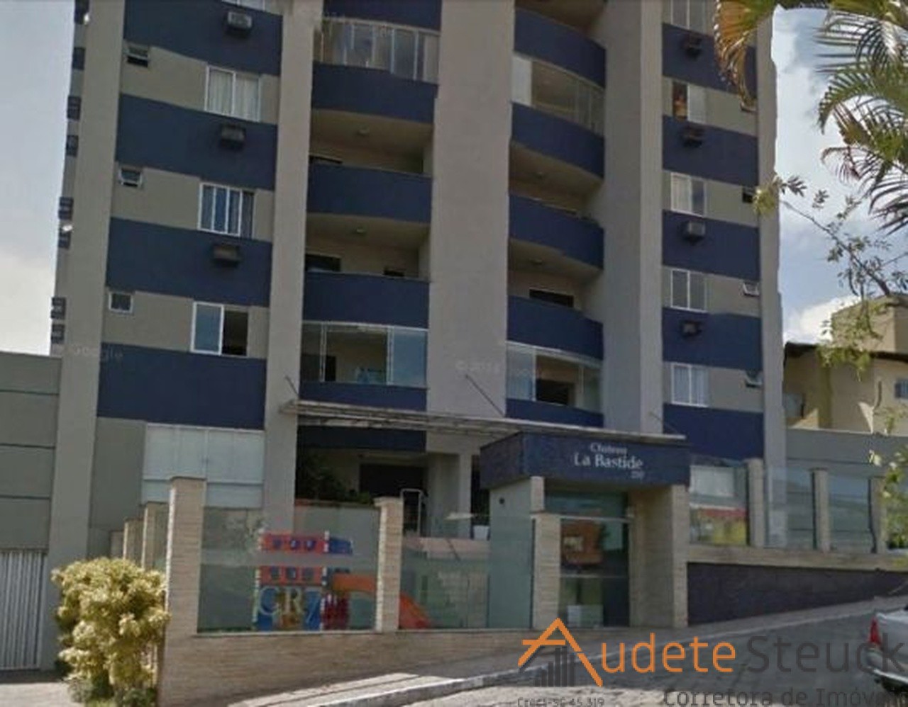 Apartamento bairro Água Verde - foto 1