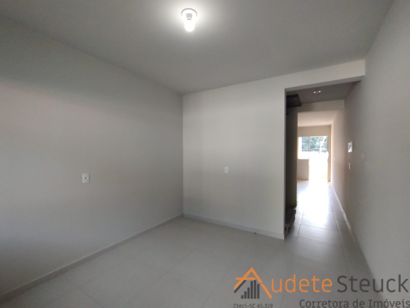 Ultima unidade! Triplex Pronto para Morar, localizado próximo ao Super Komprão do bairro Itoupava C — foto 3