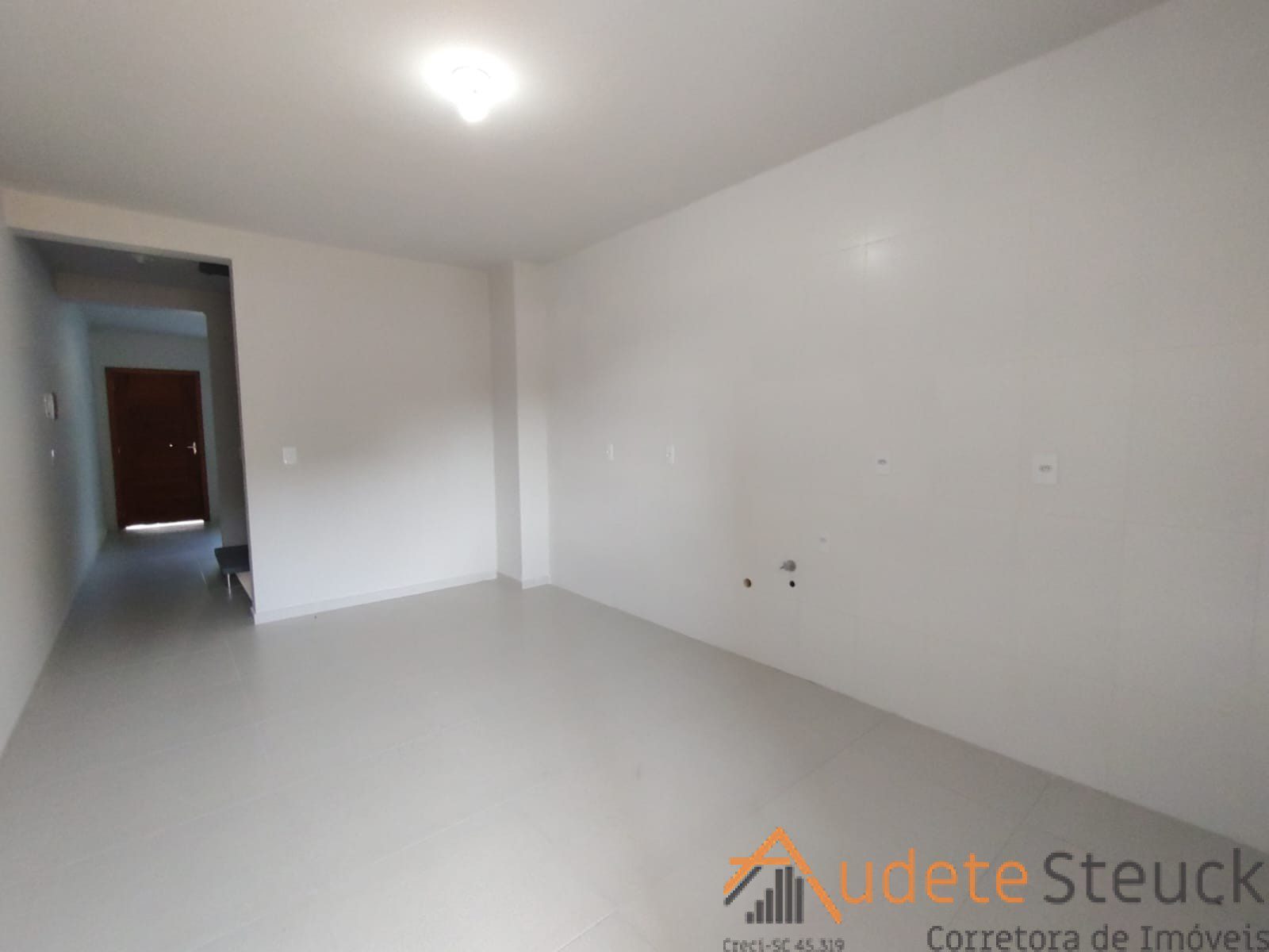 Ultima unidade! Triplex Pronto para Morar, localizado próximo ao Super Komprão do bairro Itoupava C — foto 7