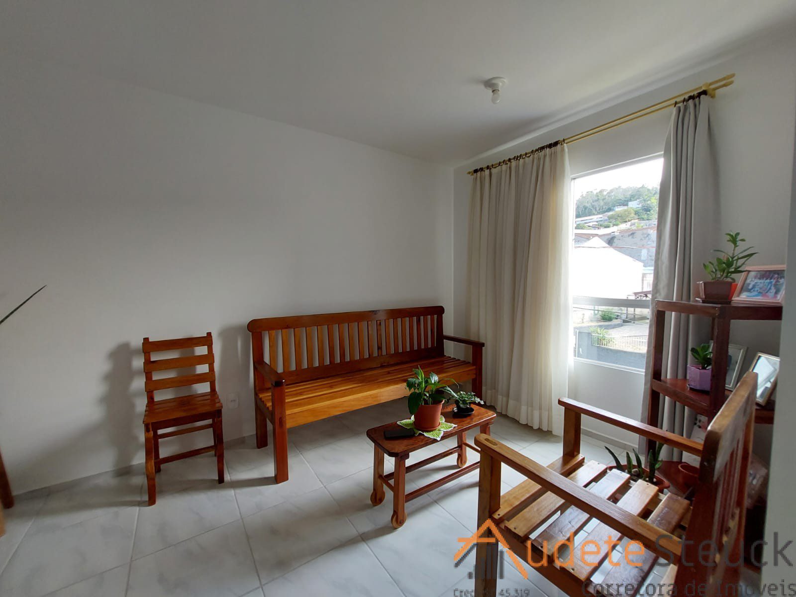 Apartamento no Bairro Água Verde — foto 5