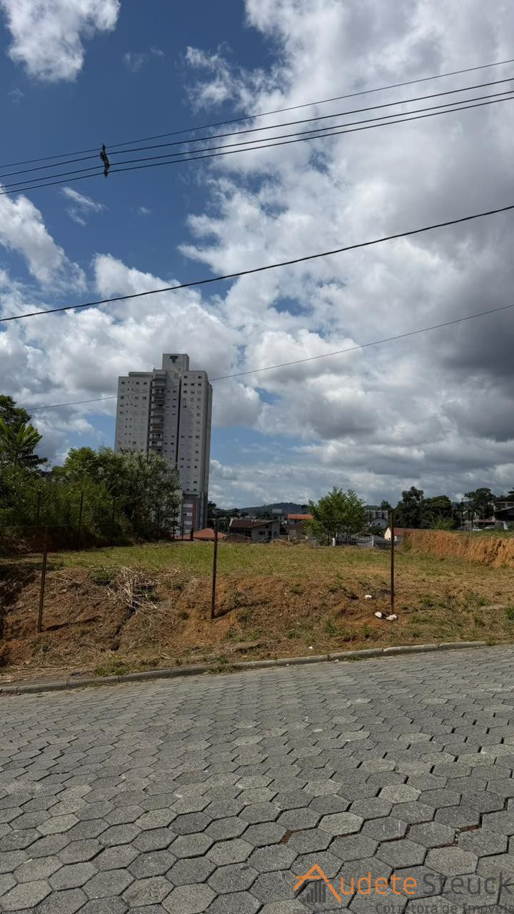 Terreno à venda no Bairro Escola Agrícola, — foto 3