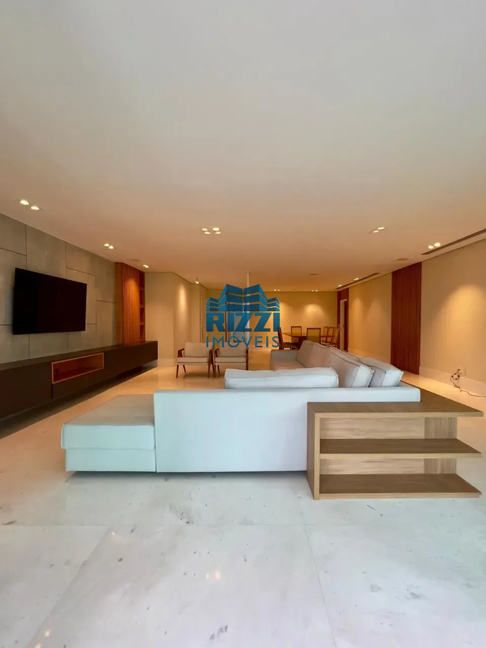 APARTAMENTO DE ALTO LUXO PÉ NA AREIA – BARRA DA TIJUCA  300 m²  4 QUARTOS E 2 SUITES -  3 VAGAS