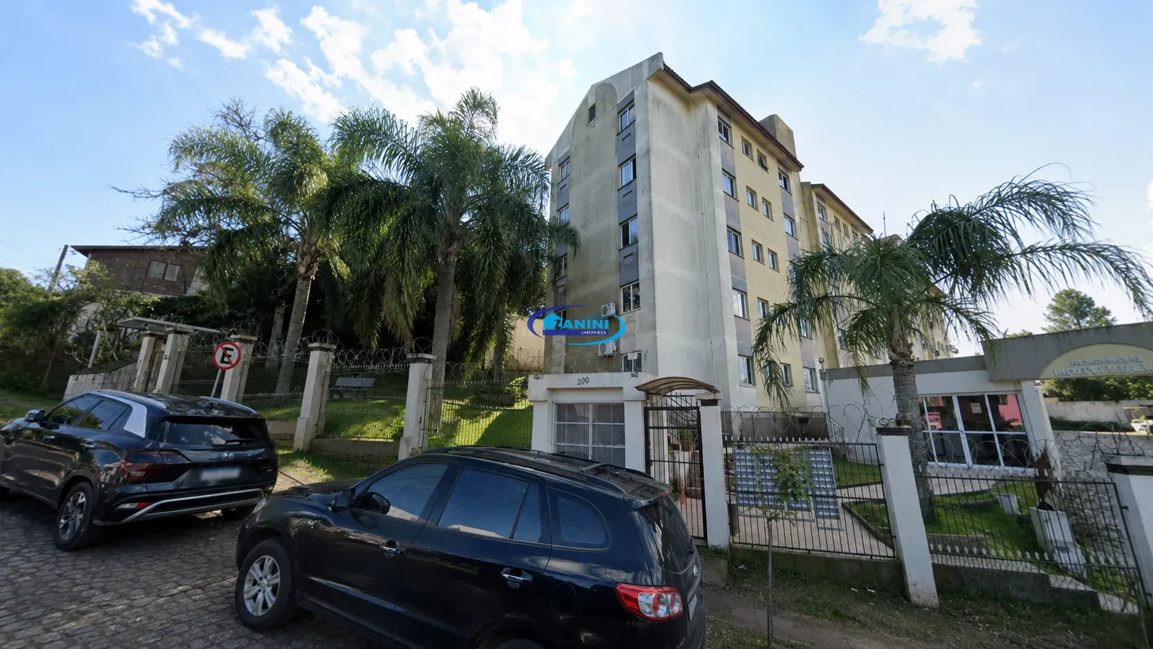 Apartamento 2 dormitórios a 5 minutos do centro
