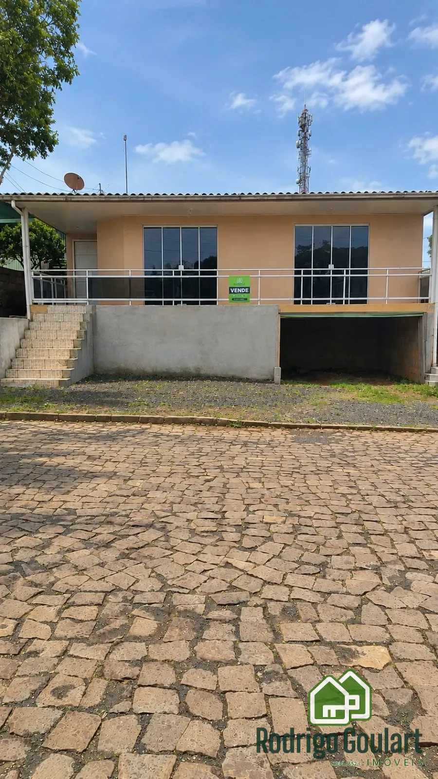 CASA À VENDA