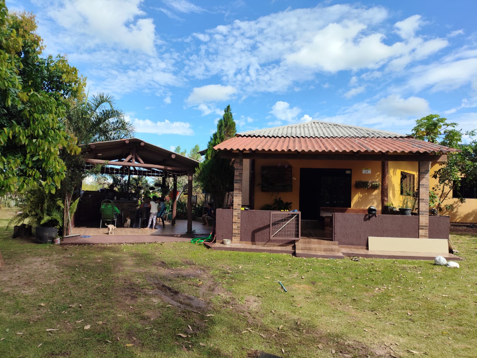 CHACARA COM CASA NA BR 388 CAMPOS DE JULIO MT.