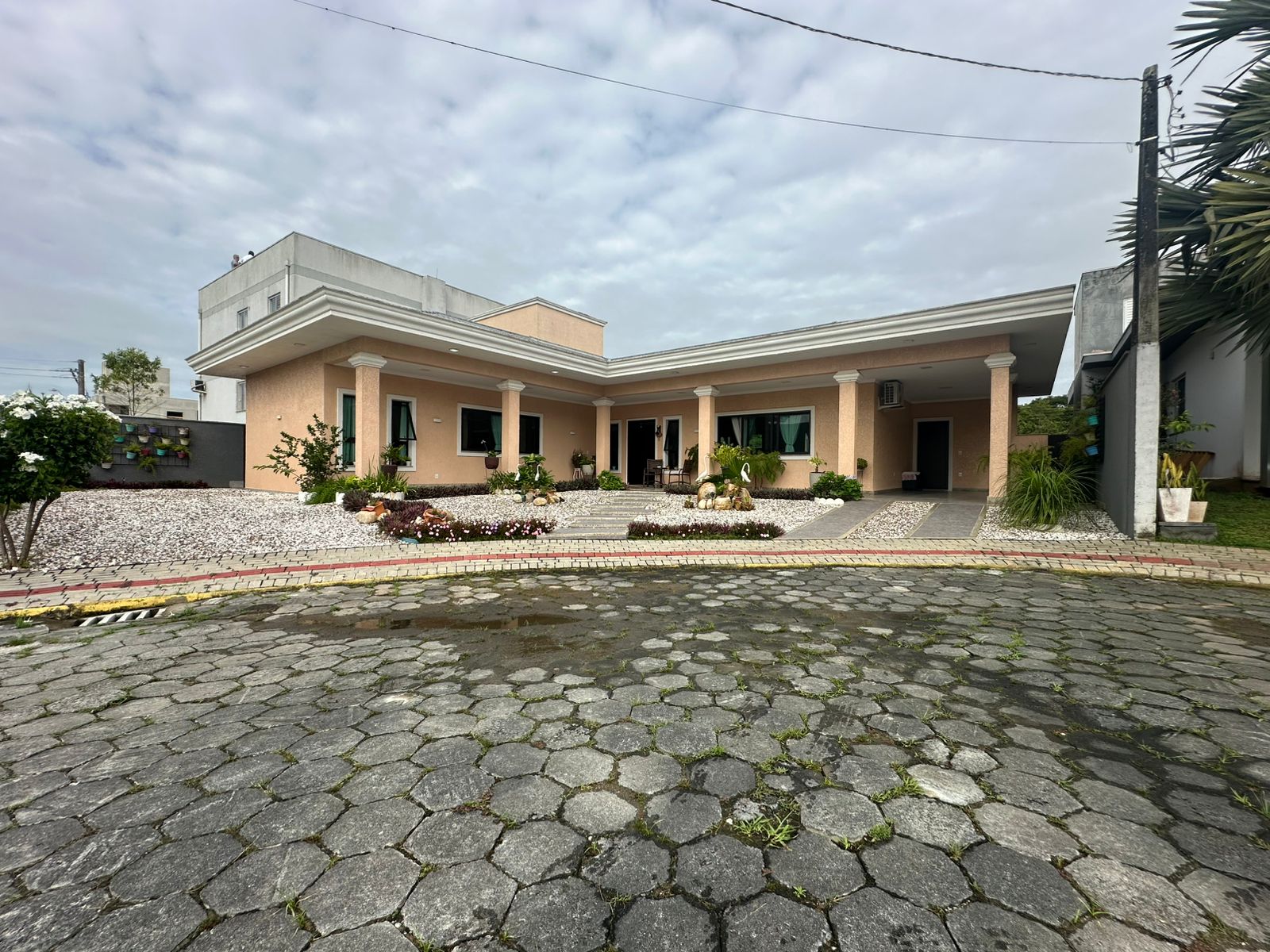 Casa Alto Padrão